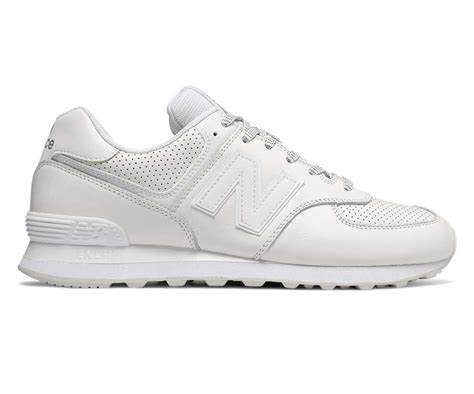 all white new balance 574.